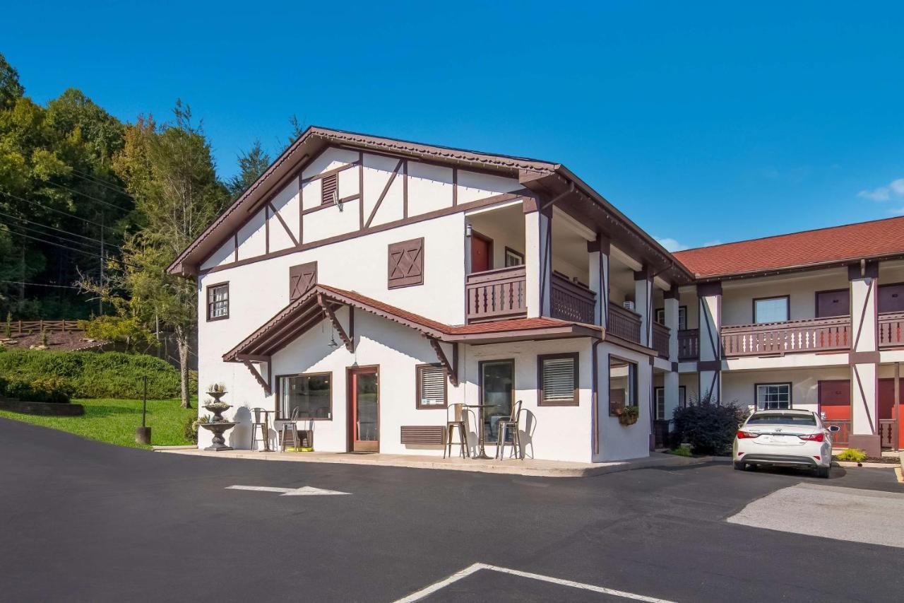 Surestay Hotel By Best Western Helen Downtown Exterior foto