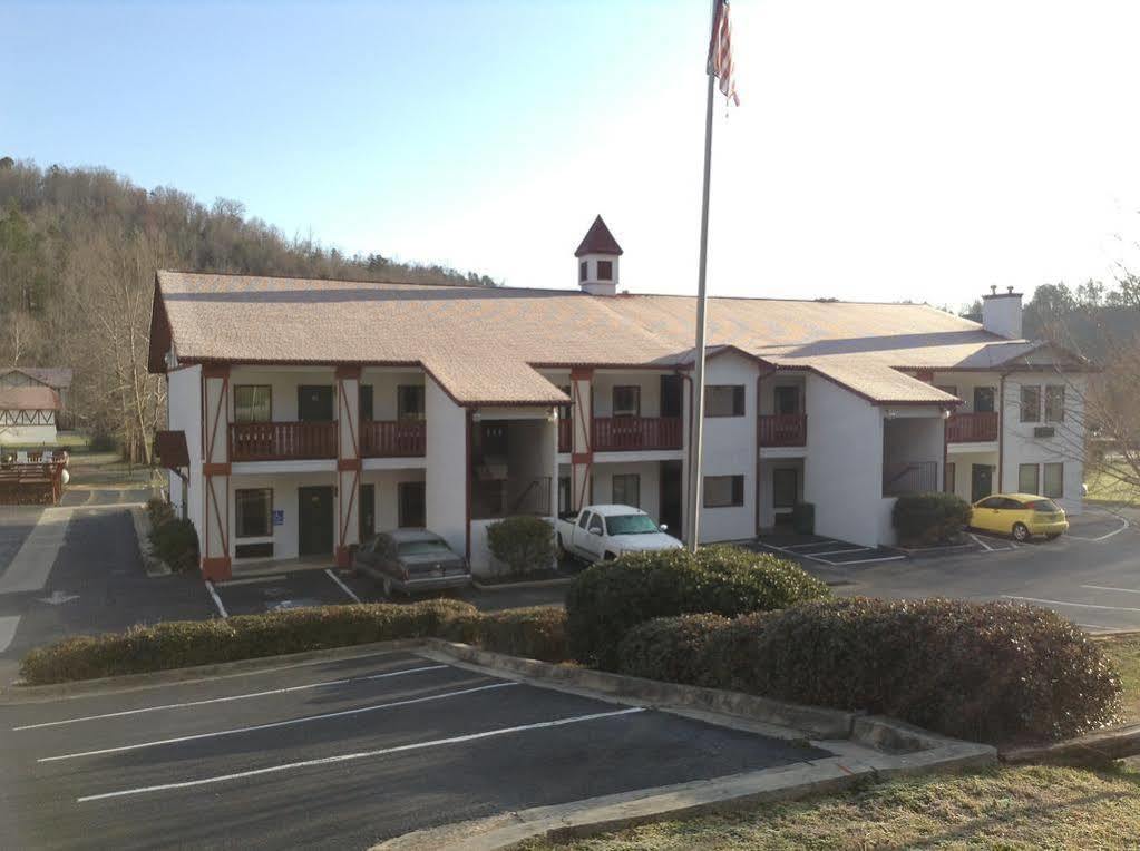 Surestay Hotel By Best Western Helen Downtown Exterior foto